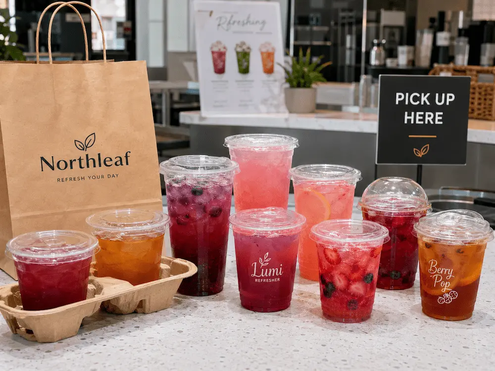 Clear PET takeaway cups for cafe acai refreshers and fruit drinks