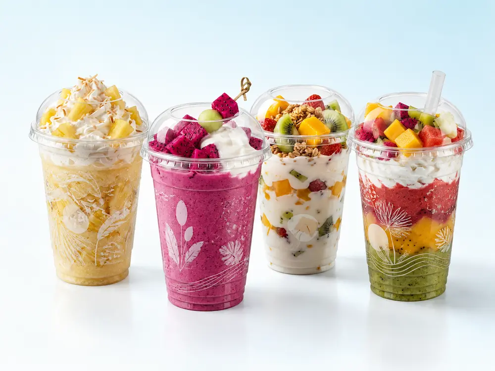 Clear PET cold cups with dome lids for smoothies yogurt parfaits and fruit drinks